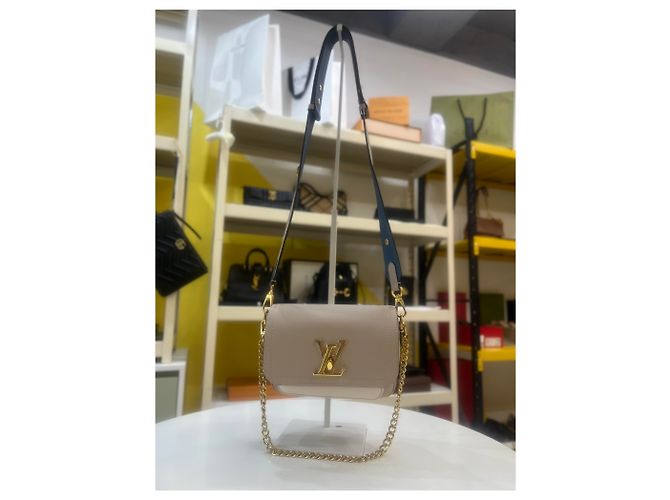 Louis Vuitton Borsa a Spalla Lockme Tender Gray Marrone - vista 2