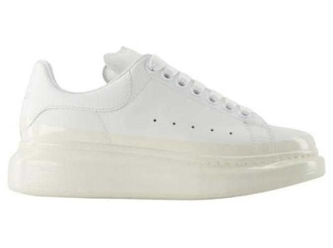 Alexander Mcqueen Sneakers Oversized Bianco - vista 4