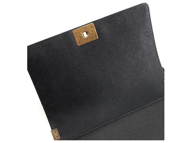 Chanel Borsa Boy Caviar Gold New Medium a Spalla Nero - vista 19