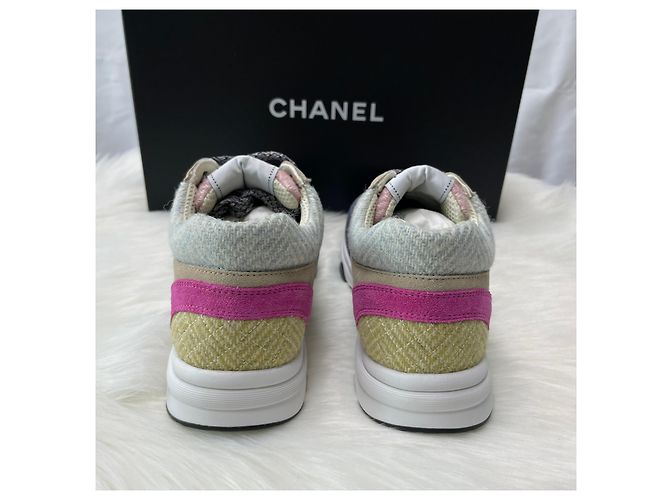 Chanel Sneakers in scamoso e tweed con logo CC Multicolore - vista 5