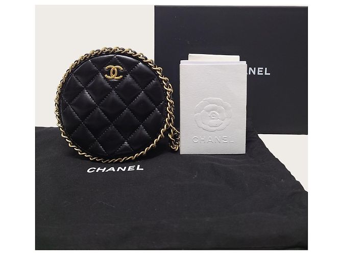 Chanel Borsa a tracolla rotonda con croce running e catena dorata in pelle di agnello nera Nero - vista 7
