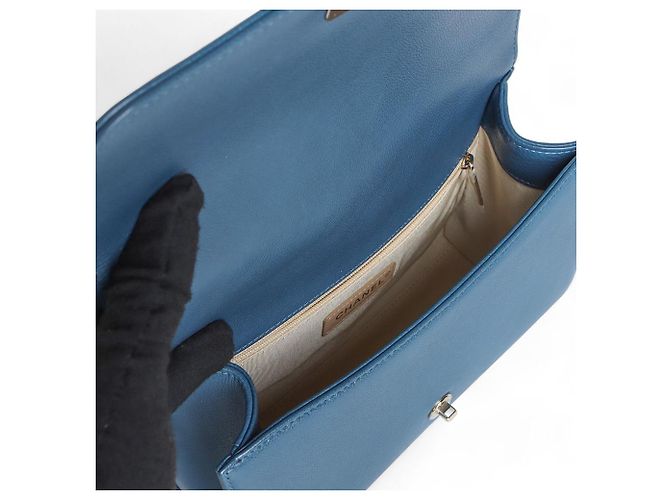 Chanel Borsa a tracolla media Label Click con manico superiore e patta Blu - vista 7