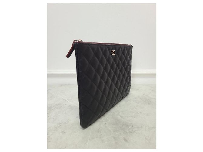 Chanel Clutch Medium Black Caviar CC Logo Silver Nero - vista 3