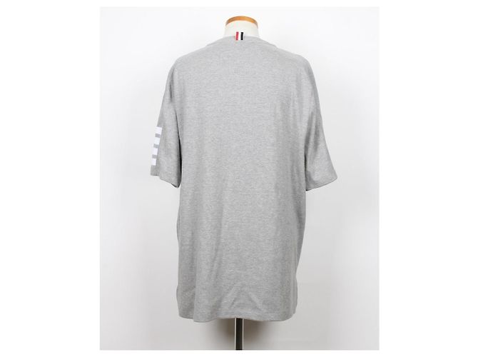 Thom Browne Baumwoll-T-Shirt mit diagonalem Armband und kurzen Ärmeln Grau Braun - Ansicht 2