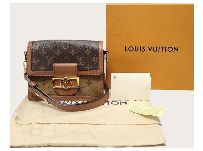 Louis Vuitton Mini bolso de hombro Dolphin en lona Monogram Reverse Castaño - vista 7