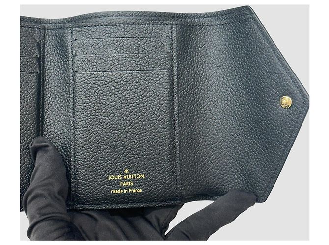 Louis Vuitton Victorine Wallet Monogram Empreinte Schwarz - Ansicht 6