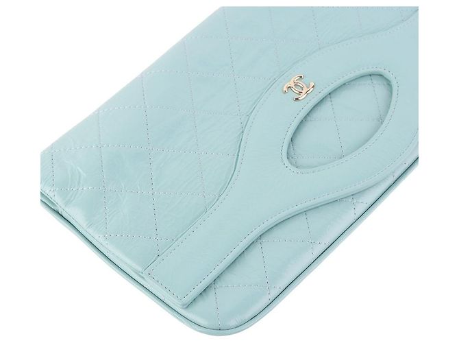 Chanel Clutch pieghevole con patta in pelle di vitello lucida Blu - vista 5