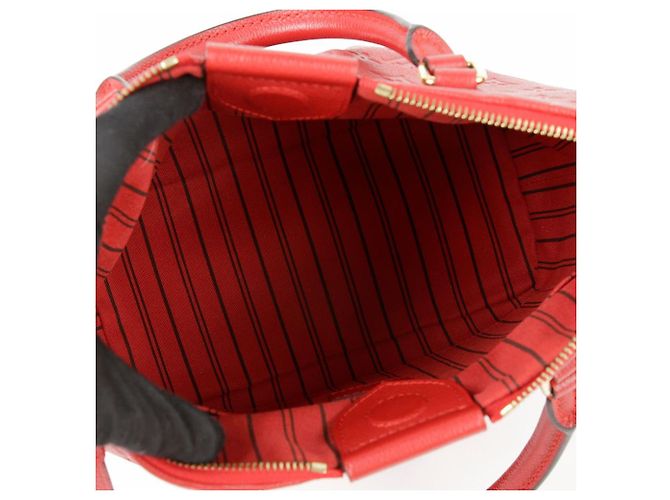 Louis Vuitton Tote e borsa a tracolla Majareng Émpreinte Monogram Red PM Rosso - vista 7