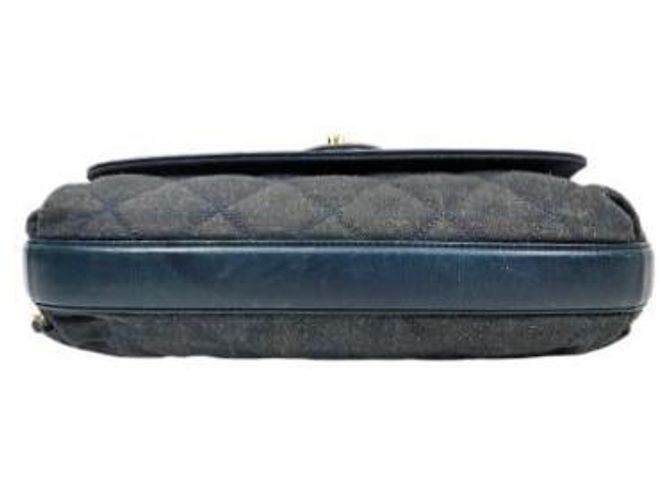 Chanel Vintage Denim Schultertasche mit Klappe Mehrfarben - Ansicht 4