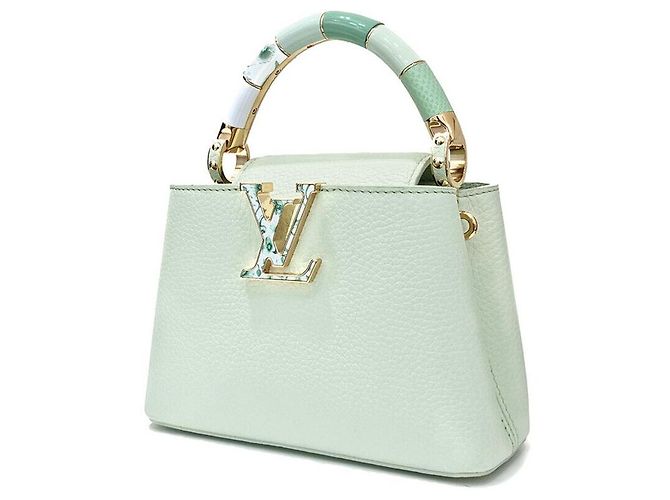 Louis Vuitton Capucines Mini Verde - vista 2