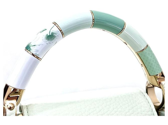 Louis Vuitton Capucines Mini Verde - vista 4