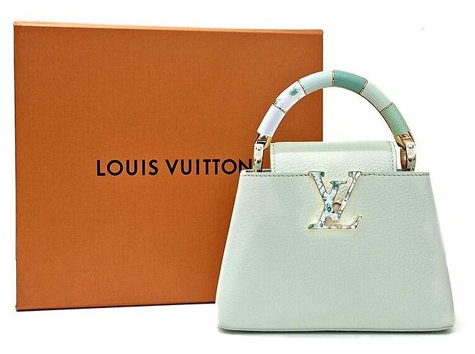 Louis Vuitton Capucines Mini Verde - vista 8