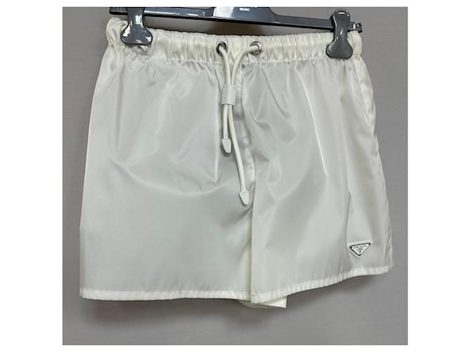 Prada Short de gabardina de Re-Nylon Plata - vista 3