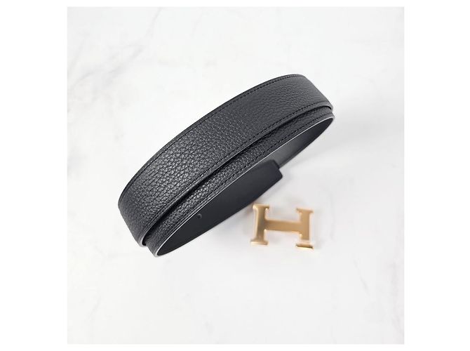 Hermès Reversible Leather Belt with Rose Gold Buckle Pink - view 7