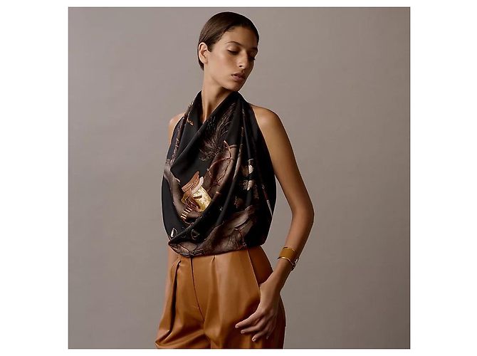 Hermès Sciarpa quadrata in seta da donna Grand Galop con ricami in perline di vetro Multicolore - vista 3