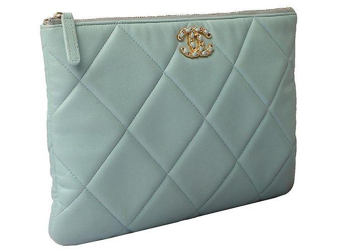 Chanel NineTeen Clutch aus Lammleder New Medium Gold Grün - Ansicht 2