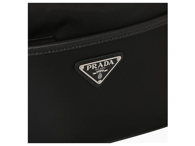 Prada Borsa a tracolla quadrata in Re-Nylon Saffiano Nero - vista 7