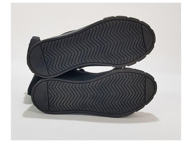 Prada Sneakers alte con tasca in nylon da donna Black Nero - vista 7