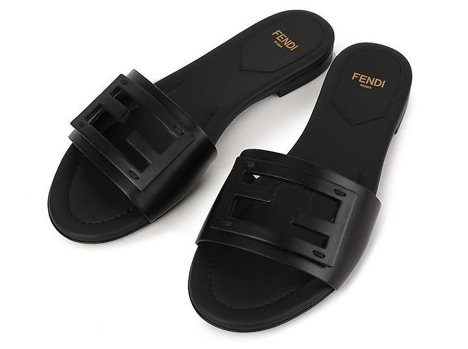 Fendi Sandali in pelle Nero - vista 3