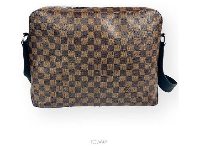 Louis Vuitton Borsa a tracolla Damier Jake Marrone - vista 2