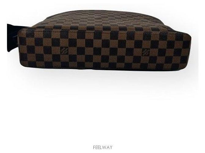 Louis Vuitton Borsa a tracolla Damier Jake Marrone - vista 4
