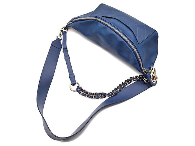 Chanel Borsa a tracolla oversize Pharrell Williams Blu - vista 4