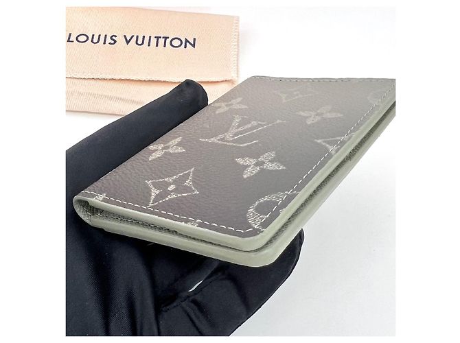 Louis Vuitton Pocket Monogram Organizer Card Wallet Brown - view 6