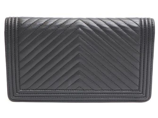 Chanel Cartera larga Boy de piel de cordero con chevron Negro - vista 10