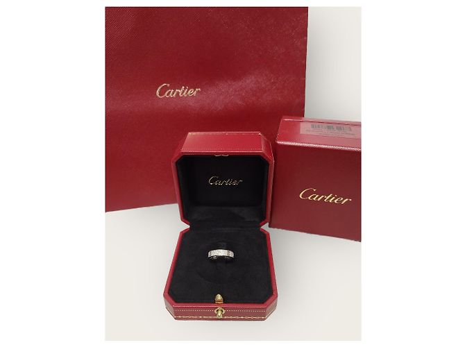 Cartier Love Ring aus Weißgold mit Diamant-Pavé - Ansicht 5