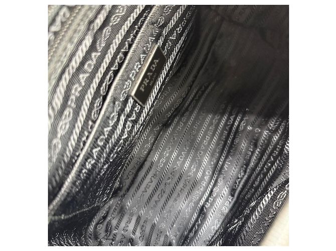 Prada Borsa a tracolla in nylon con logo triangolare Argento - vista 9