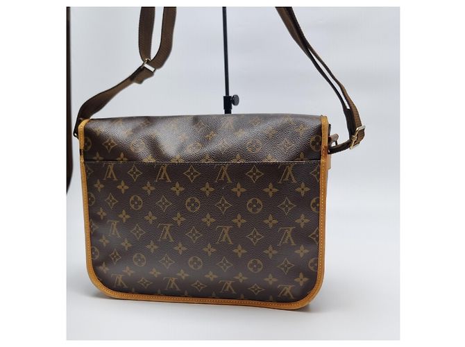 Louis Vuitton Borsa a tracolla Monogram Bosphore GM - vista 10