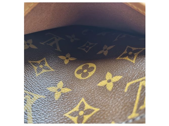 Louis Vuitton Borsa a tracolla Monogram Bosphore GM - vista 19