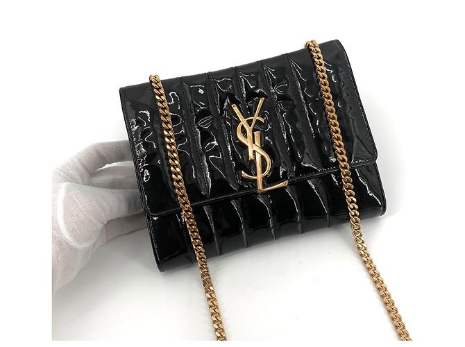 Saint Laurent Portafoglio con catena in vernice nera e catena dorata Nero - vista 3