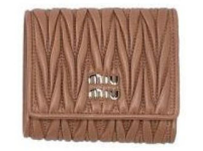 Miu Miu Pequeña cartera de piel napa acolchada Castaño - vista 5