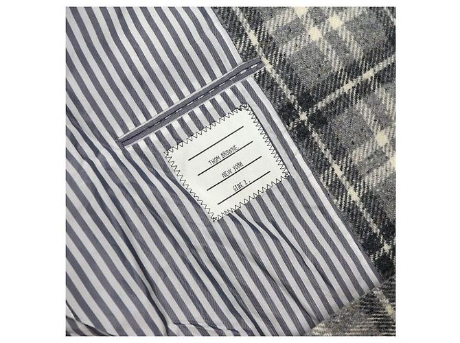 Thom Browne Grauer Wollmantel mit Karomuster für Herren - Ansicht 6