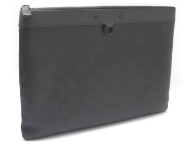 Louis Vuitton Clutch Monogram Shadow Nero - vista 11