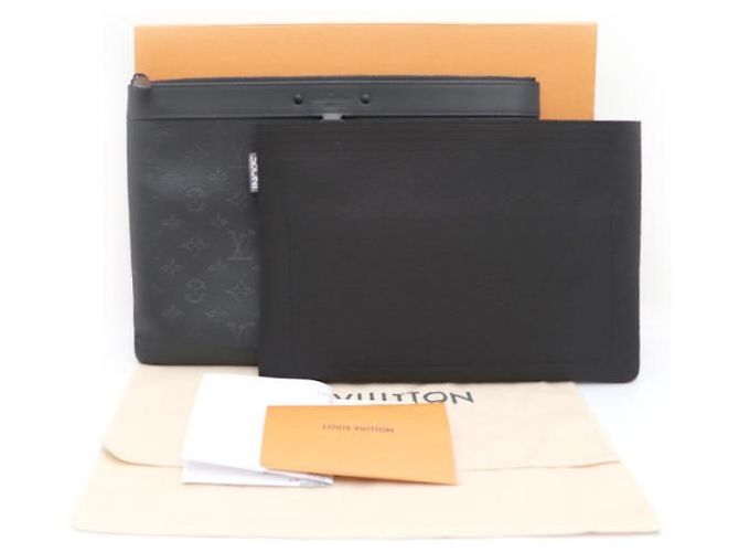 Louis Vuitton Clutch Monogram Shadow Nero - vista 18