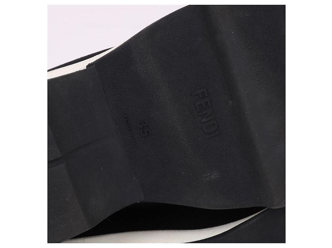 Fendi High-Top-Sneaker in Schwarz mit FF-Muster - Ansicht 9
