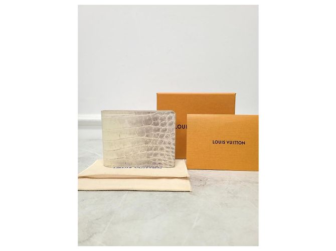 Louis Vuitton Exotic Alligator Multiple Wallet Compact Wallet White - view 6