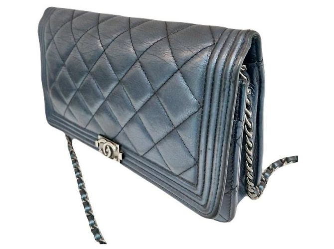 Chanel Clutch Boy WOC in agnello Navy Black con catena Mini Crossbody Blu - vista 4