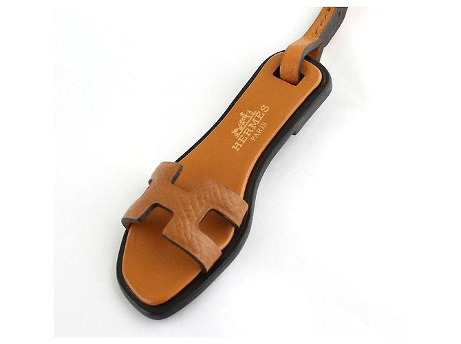 Hermès Apsong Camel Oran Slipper Taschenanhänger Braun - Ansicht 4