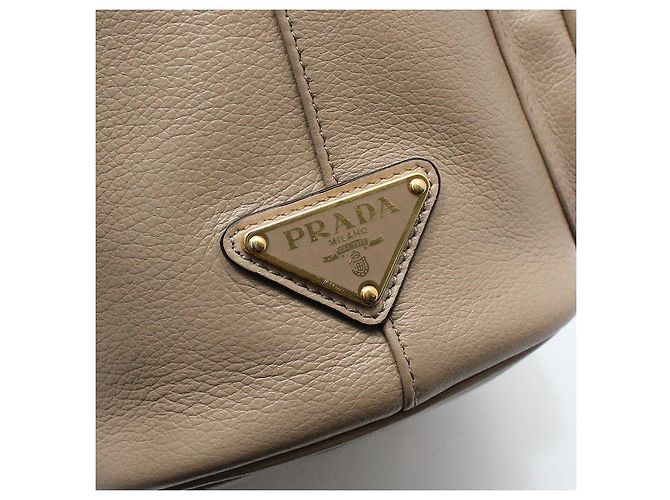 Prada Borsa a tracolla a secchiello duet in pelle di vitello Grace Marrone - vista 6