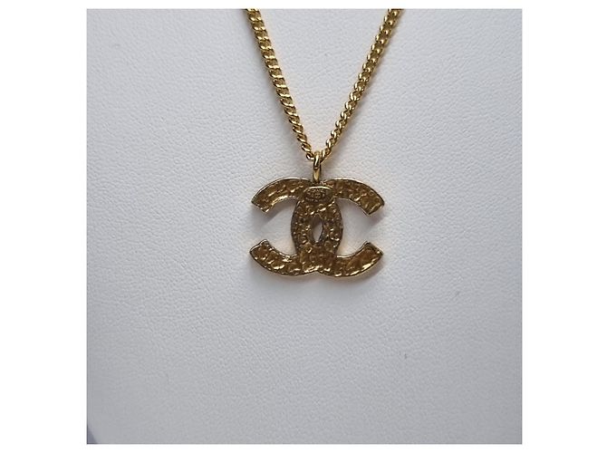 Chanel Collana con logo CC (Collana in Oro Nero) - vista 10