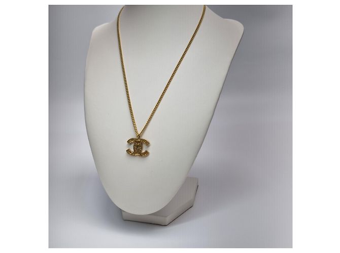 Chanel Collana con logo CC (Collana in Oro Nero) - vista 6