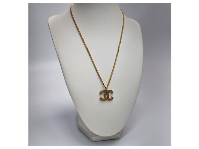 Chanel Collana con logo CC (Collana in Oro Nero) - vista 7
