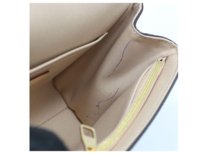 Louis Vuitton Mini borsa a tracolla Monogram Clooney Marrone - vista 11