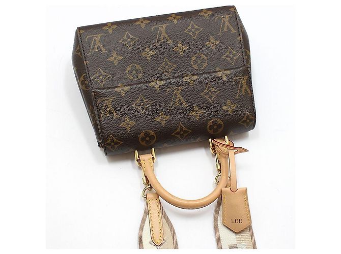 Louis Vuitton Mini borsa a tracolla Monogram Clooney Marrone - vista 3