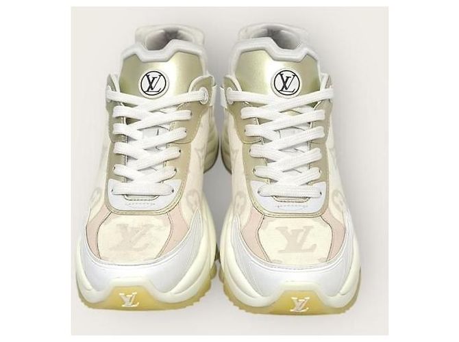 Louis Vuitton Sneakers Denim Run con monogramma beige e oro Marrone - vista 6