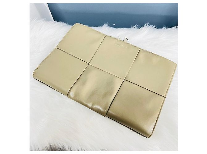 Bottega Veneta Clutch Arco Marrone - vista 3