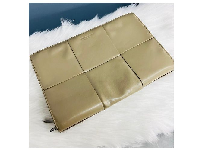 Bottega Veneta Clutch Arco Marrone - vista 4